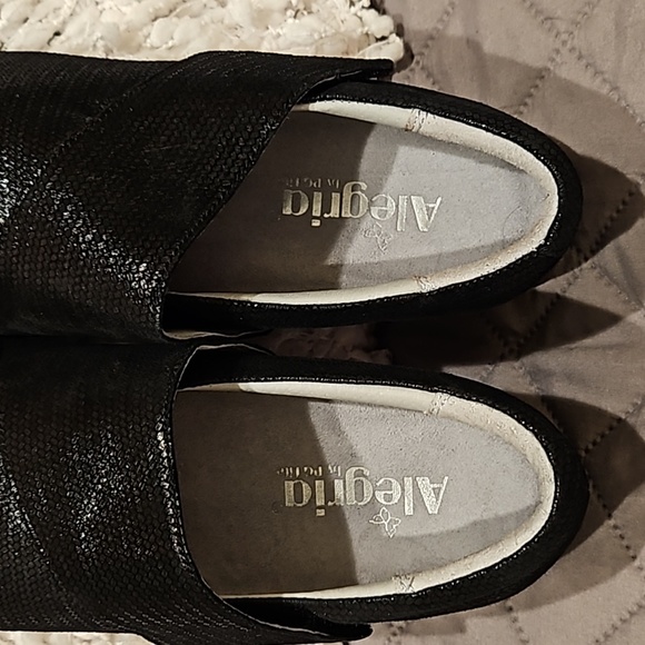 Alegria Shoes - Picture 10 of 16